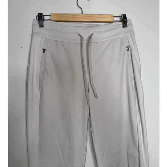 Athleta Hybrid Trek Jogger Pants Size 4 Gray Lightweight Drawstring Waist - Picture 3 of 7